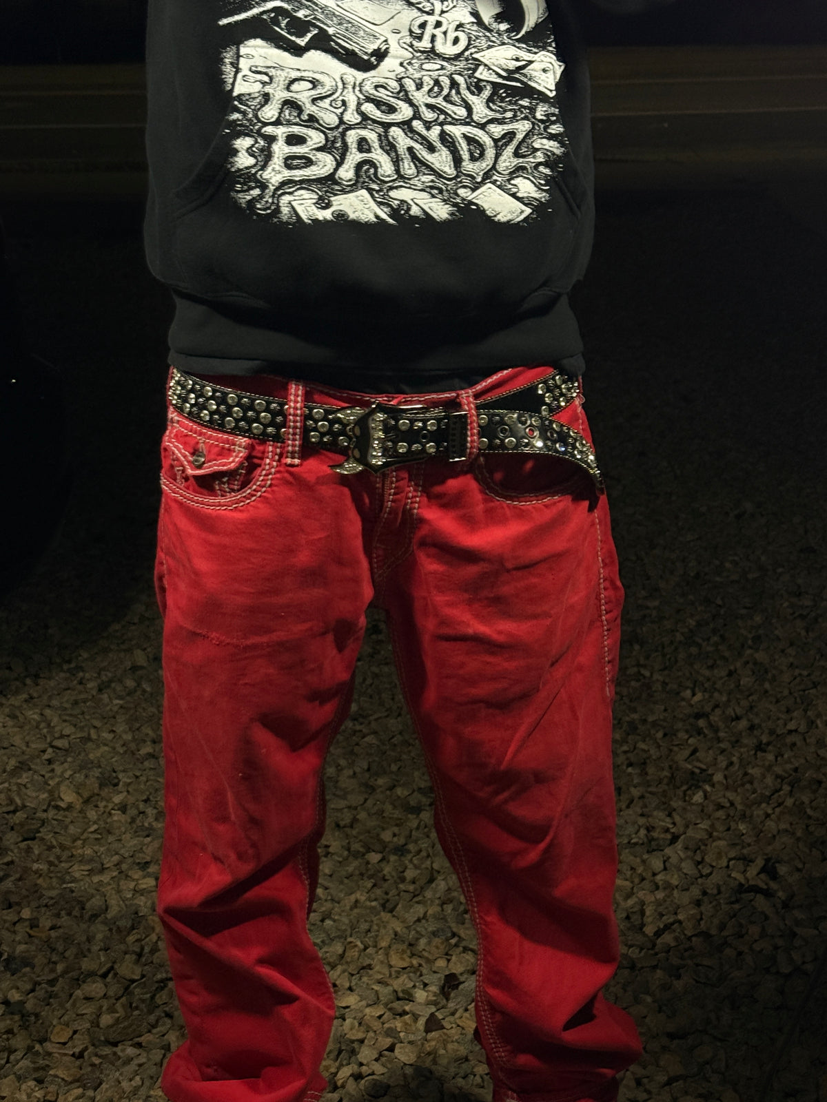 “HOT LIPS RHINESTONE BELT”